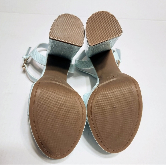 ❗️SOLD❗️Guess Gabeli NEW Faux Croc Ankle Strap Platform Block Heel Sandals Blue - Picture 7 of 11